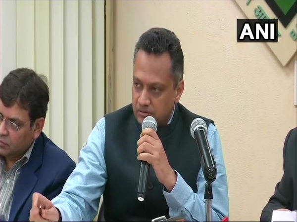 কলকাতায় বৈঠকে ডেপুটি নির্বাচন কমিশনার! দিলেন বিশেষ নির্দেশ কলকাতায় বৈঠকে ডেপুটি নির্বাচন কমিশনার! দিলেন বিশেষ নির্দেশ