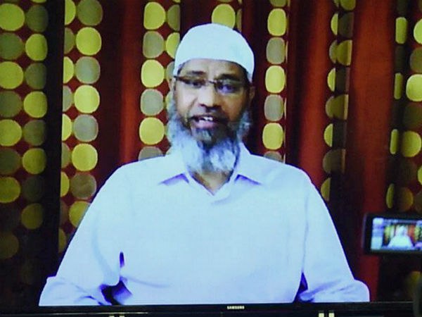 ১৯৩.০৬ কোটি টাকা পাচার, জাকিরের বিরুদ্ধে ইডির চার্জশিট ১৯৩.০৬ কোটি টাকা পাচার, জাকিরের বিরুদ্ধে ইডির চার্জশিট