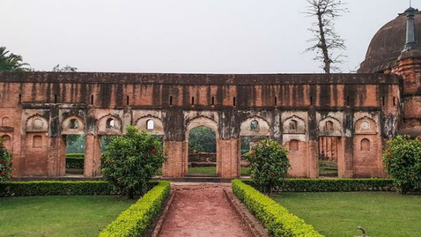 আদিনা মসজিদ