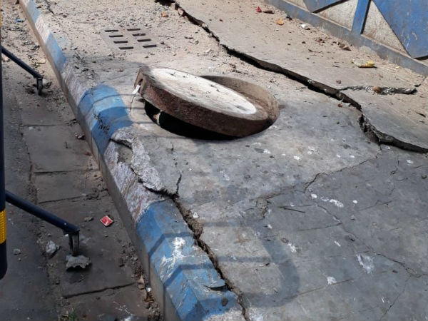 বিস্ফোরণে রাস্তায় ফাটল