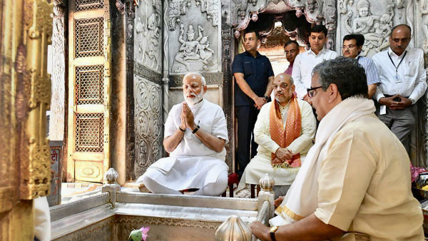 বিশ্বনাথ মন্দিরের চৌহদ্দিতে মদ ও আমিষ খাবার নিষিদ্ধ করল প্রশাসন বিশ্বনাথ মন্দিরের চৌহদ্দিতে মদ ও আমিষ খাবার নিষিদ্ধ করল প্রশাসন