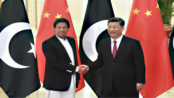 তালিবান কর্তার সঙ্গে বৈঠক করল চিন; ভারতের অস্বস্তি বাড়বে এতে তালিবান কর্তার সঙ্গে বৈঠক করল চিন; ভারতের অস্বস্তি বাড়বে এতে