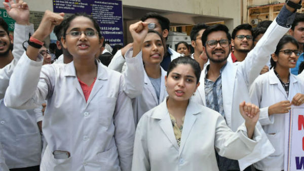 মুখ্যমন্ত্রী বিবৃতি নিয়ে প্রশ্ন