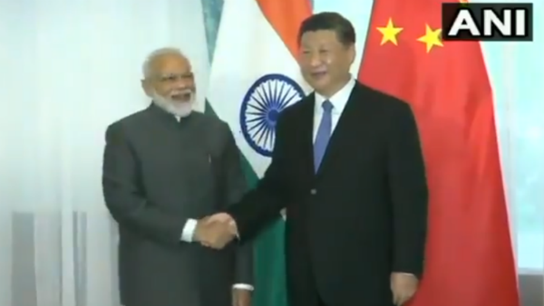পাক আকাশ এড়িয়েই কিরঘিজস্থান পৌঁছলেন প্রধানমন্ত্রী পাক আকাশ এড়িয়েই কিরঘিজস্থান পৌঁছলেন প্রধানমন্ত্রী