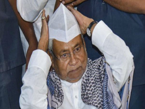 আরজেডির সঙ্গে নীতীশের সম্পর্ক