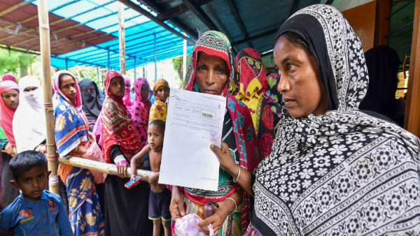 এনআরসি তালিকা থেকে বাদ যাওয়া মানুষের ভবিষ্যৎ কী! এনআরসি তালিকা থেকে বাদ যাওয়া মানুষের ভবিষ্যৎ কী!