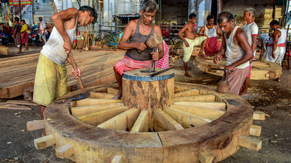 প্রতিবছর নতুন রথ!