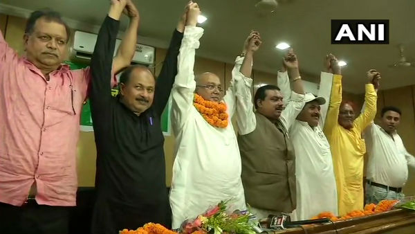 লালুর দল ভেঙে খান খান, নতুন দল গড়লেন খোদ সভাপতিই লালুর দল ভেঙে খান খান, নতুন দল গড়লেন খোদ সভাপতিই