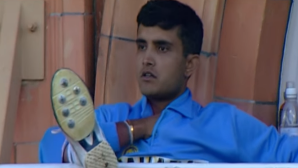 জার্সি হাতে দাদাগিরি