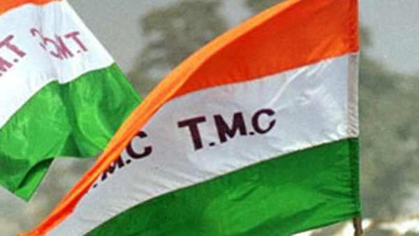 তৃণমূল নেতার বাড়ির সামনে জয় শ্রীরাম স্লোগান তৃণমূল নেতার বাড়ির সামনে জয় শ্রীরাম স্লোগান
