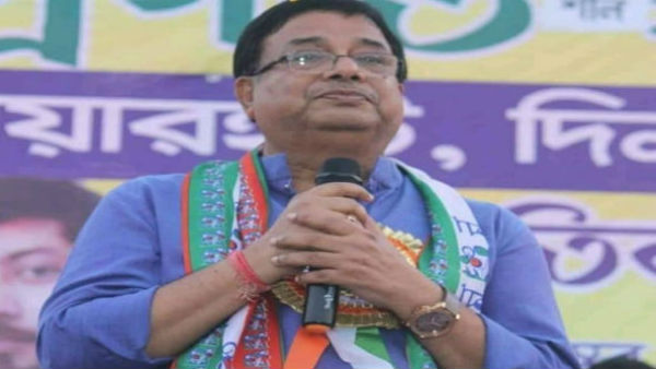 উদয়ন গুহ-র গাড়ি হামলা