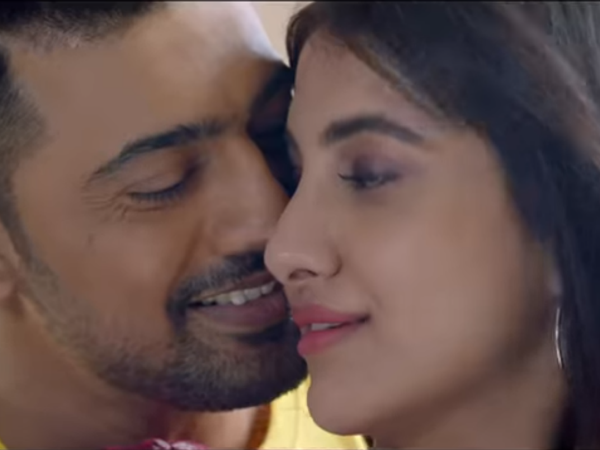 'দেব-রুক্মিনী' রসায়ন!
