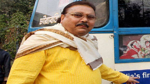 অবস্থানে অনড় মদন মিত্র
