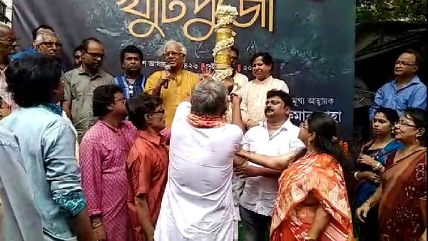 এবারে চমক থাকছে ৬৪ পল্লির পুজোয়! খুঁটি পুজো দিয়ে সূচনা শারদোৎসবের এবারে চমক থাকছে ৬৪ পল্লির পুজোয়! খুঁটি পুজো দিয়ে সূচনা শারদোৎসবের