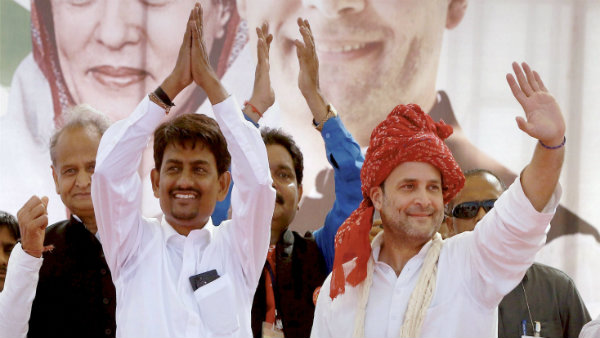 গুজরাত বিধানসভা থেকে পদত্যাগ করলেন অল্পেশ ঠাকুর গুজরাত বিধানসভা থেকে পদত্যাগ করলেন অল্পেশ ঠাকুর