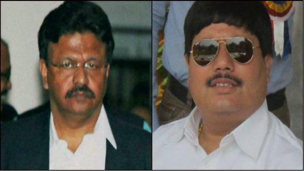 ফিরহাদ হলেন মূর্খ মন্ত্রী, আস্থা ভোট নিয়ে আদালতে স্বস্তি মিলতেই অর্জুনের নিশানা ফিরহাদ হলেন মূর্খ মন্ত্রী, আস্থা ভোট নিয়ে আদালতে স্বস্তি মিলতেই অর্জুনের নিশানা
