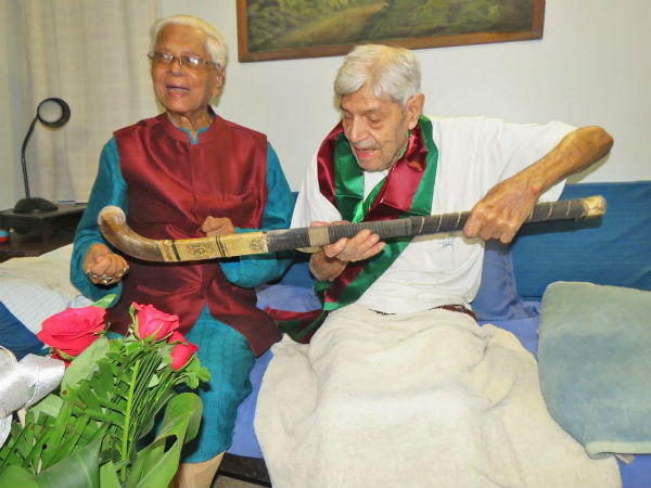 মোহনবাগান রত্নে ভূষিত অলিম্পিকে জোড়া সোনাজয়ী কিংবদন্তি কেশব দত্ত মোহনবাগান রত্নে ভূষিত অলিম্পিকে জোড়া সোনাজয়ী কিংবদন্তি কেশব দত্ত