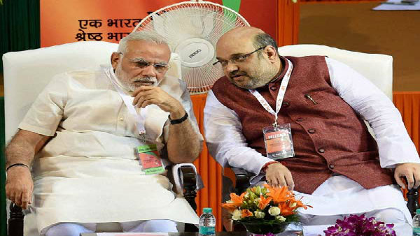 কেন্দ্রীয় নেতাদের সঙ্গে বৈঠক