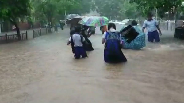 বৃষ্টি কোন অংশে