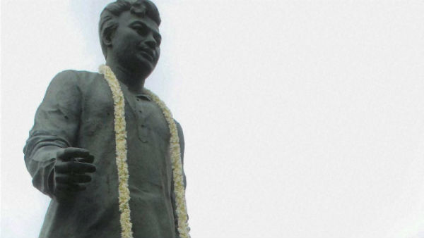 অভিনয়ের সূক্ষ্ণ দিকগুলি ওস্তাদের মতো ফুটিয়ে তুলতে পারতেন উত্তমকুমার