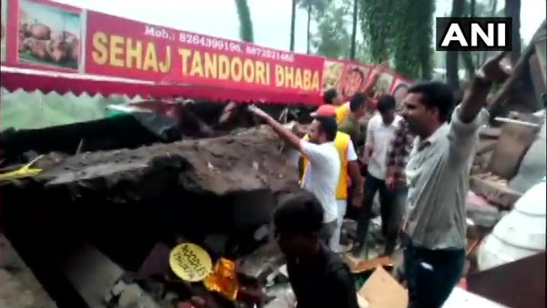 িমাচল প্রদেশে ভেঙে পড়ল তিনতলা ধাবা, জওয়ান সহ আটকে ৩৫ জন িমাচল প্রদেশে ভেঙে পড়ল তিনতলা ধাবা, জওয়ান সহ আটকে ৩৫ জন
