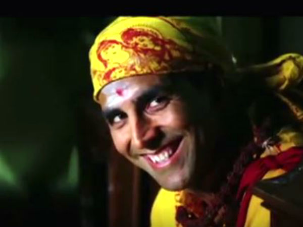 কত তম স্থানে অক্ষয়!