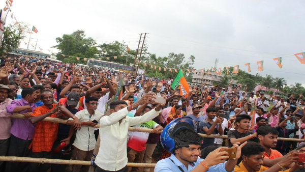দলীয় কর্মী সমর্থকদের কাছে ক্ষমা প্রার্থনা