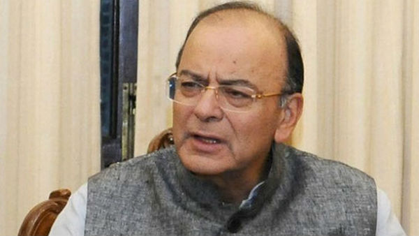 প্রাক্তন অর্থমন্ত্রী অরুণ জেটলির শারীরিক অবস্থা এখনও সংকটজনক! এইমস-এ নিরাপত্তা আরও কড়া প্রাক্তন অর্থমন্ত্রী অরুণ জেটলির শারীরিক অবস্থা এখনও সংকটজনক! এইমস-এ নিরাপত্তা আরও কড়া