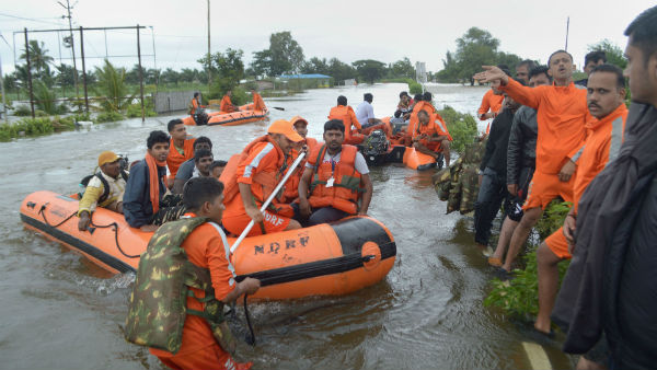 মহারাষ্ট্রে অবস্থা দুর্বিষহ