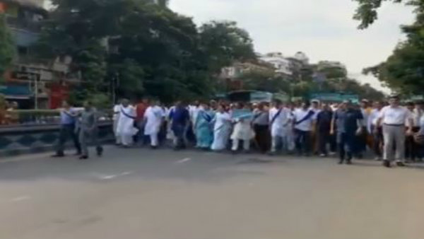 পরিবেশ বাঁচাতে নানা প্রকল্প