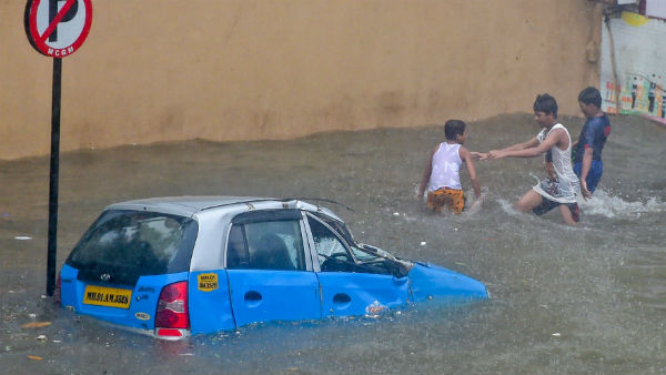 মহারাষ্ট্রে মৃত পঞ্চাশ ছুঁই ছুঁই