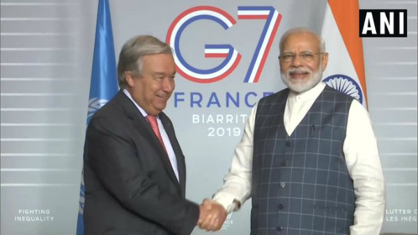 রাষ্ট্রসংঘের মহাসচিবের সঙ্গে বৈঠক মোদীর! পাকিস্তান-সহ বিভিন্ন বিষয়ে আলোচনা রাষ্ট্রসংঘের মহাসচিবের সঙ্গে বৈঠক মোদীর! পাকিস্তান-সহ বিভিন্ন বিষয়ে আলোচনা