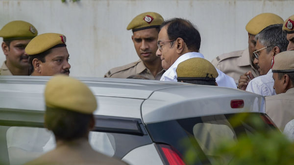 চিদাম্বরমের গ্রেফতারি নির্দেশ দেওয়ার পরেই পদ প্রাপ্তি বিচারপতির চিদাম্বরমের গ্রেফতারি নির্দেশ দেওয়ার পরেই পদ প্রাপ্তি বিচারপতির