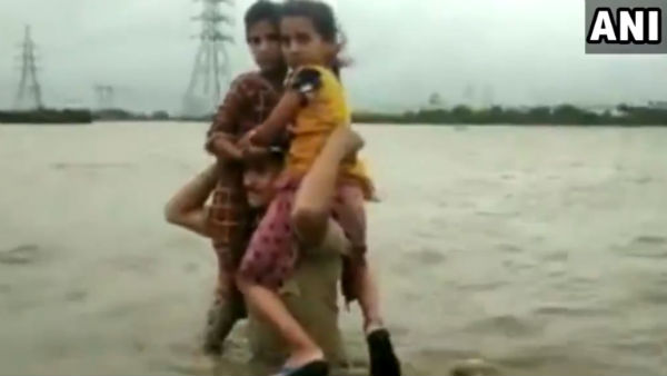 সোশ্যাল মিডিয়ায় প্রশংসা