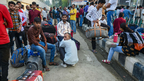 কাশ্মীরে জমি-বাড়ি কিনতে পারবেন যেকোনও ভারতীয়!