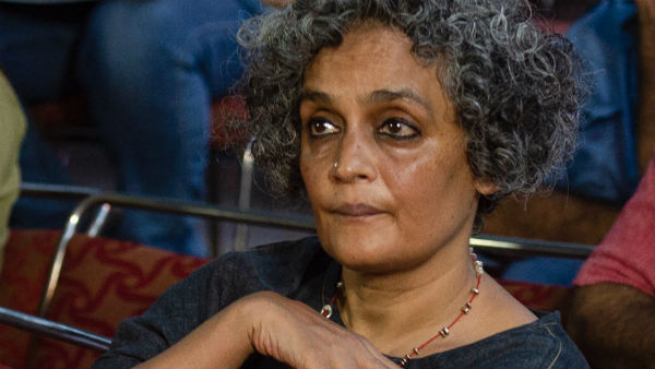 এরপর ক্ষমা চেয়ে নেন অরুন্ধতী