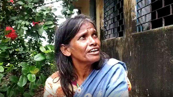 তেরি-মেরির গানের জন্য রানু মণ্ডলের পারিশ্রমিকের অঙ্ক জানেন কত! তেরি-মেরির গানের জন্য রানু মণ্ডলের পারিশ্রমিকের অঙ্ক জানেন কত!
