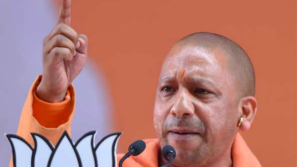 এক রাজ্যে তিন উপমুখ্যমন্ত্রী, ২৩ নতুন মুখ নিয়ে রেকর্ডের পথে যোগীর রাজ্য এক রাজ্যে তিন উপমুখ্যমন্ত্রী, ২৩ নতুন মুখ নিয়ে রেকর্ডের পথে যোগীর রাজ্য