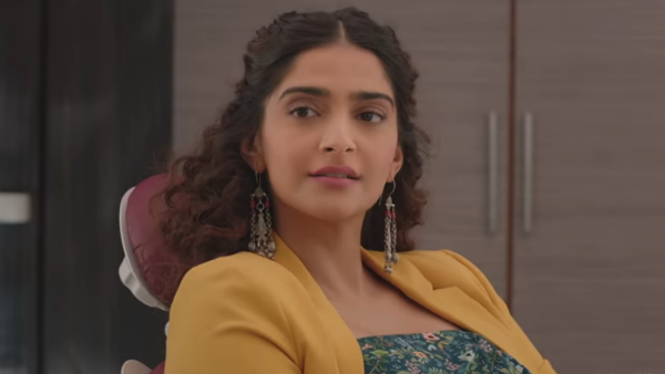 ছবির চিত্রনাট্য
