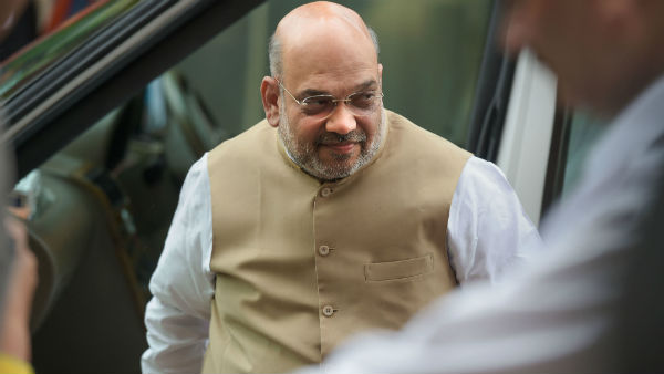দুটি ভাগে ভাগ, তবু...