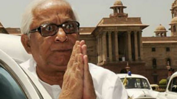 গুরুতর অসুস্থ বুদ্ধদেব, দেখতে হাসপাতালে মুখ্যমন্ত্রী মমতা গুরুতর অসুস্থ বুদ্ধদেব, দেখতে হাসপাতালে মুখ্যমন্ত্রী মমতা