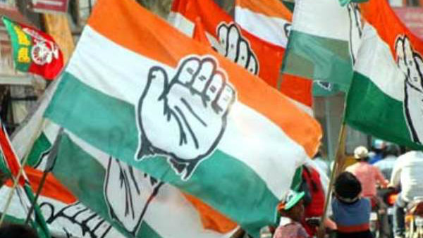 বিবাদ মেটাতে একে অ্যান্টনির নেতৃত্বে কমিটি গঠন
