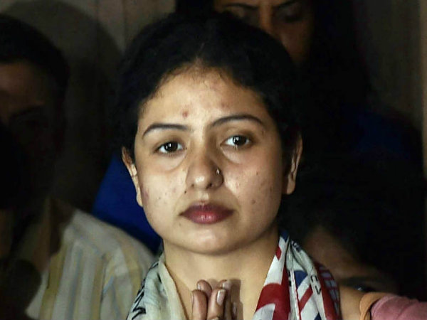 হাসিনের আবেদন