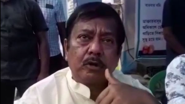 বুঝিয়া করিও কাজ, দলে গদ্দারদের স্থান নেই! বিধায়কদের বার্তা দিলেন জ্যোতিপ্রিয় মল্লিক বুঝিয়া করিও কাজ, দলে গদ্দারদের স্থান নেই! বিধায়কদের বার্তা দিলেন জ্যোতিপ্রিয় মল্লিক