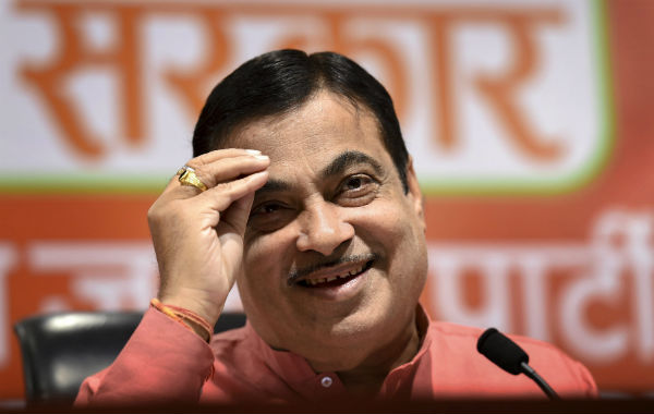 কেন্দ্রীয় মন্ত্রীর আশ্বাস