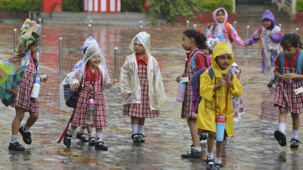 বাংলা ও ওড়িশা উপকূলে নিম্নচাপ ঘনীভূত