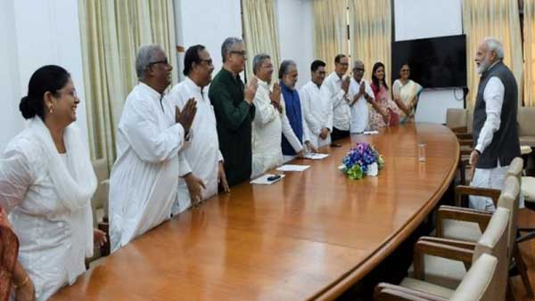 স্বস্তিতে অনেকেই