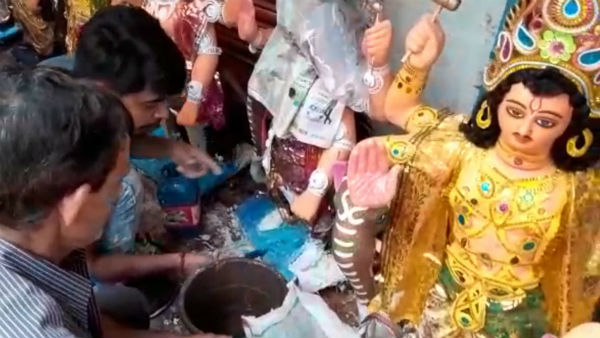 বৃষ্টির কোপে বিশ্বকর্মার মূর্তির দামে কোপ, ক্ষতির মুখে প্রতিমা শিল্পীরা বৃষ্টির কোপে বিশ্বকর্মার মূর্তির দামে কোপ, ক্ষতির মুখে প্রতিমা শিল্পীরা