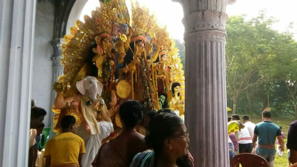 দুই বাংলার সিদ্ধান্তে বিসর্জনে বন্ধ সৌভাতৃত্বের মিলন দুই বাংলার সিদ্ধান্তে বিসর্জনে বন্ধ সৌভাতৃত্বের মিলন