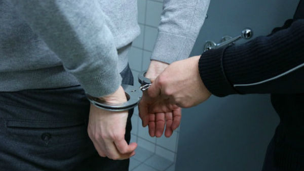 police arrest 30 illegal bangladeshi immigrants police arrest 30 illegal bangladeshi immigrants